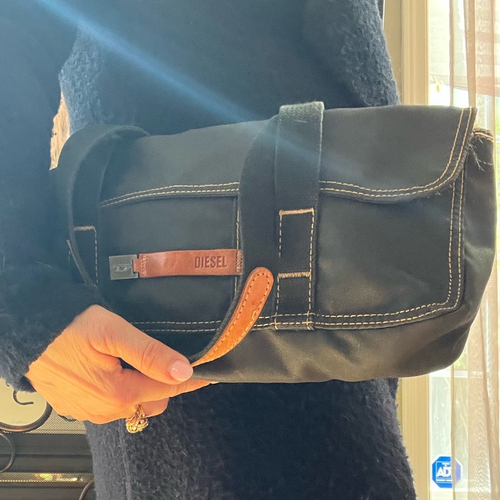 Diesel Grey Nylon with Leather Accent Shoulder Purse 💖🤩 - Picture 2 of 14